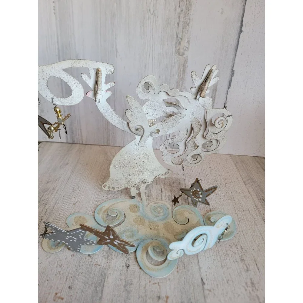 Silvestri rossi whimsical